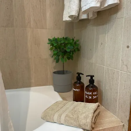 Apartamento Title E Title - Oura