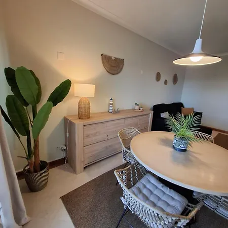 Title E Title - Oura *