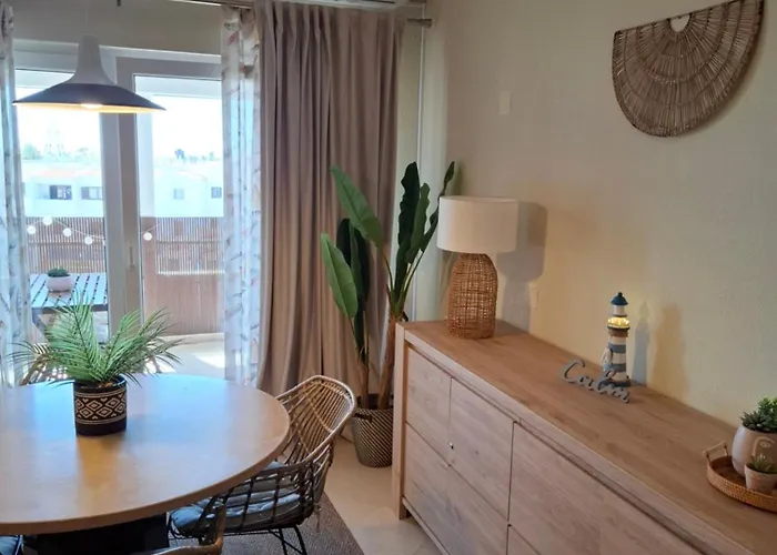 Apartament Title E Title - Oura