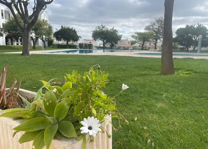 Apartment Title E Title - Oura