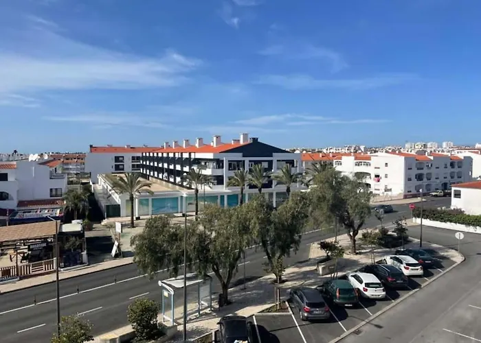 Title E Title - Oura Apartment