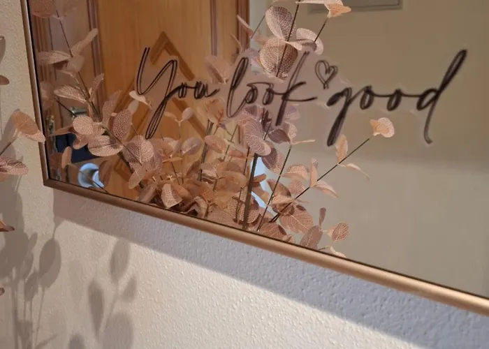 Title E Title - Oura *