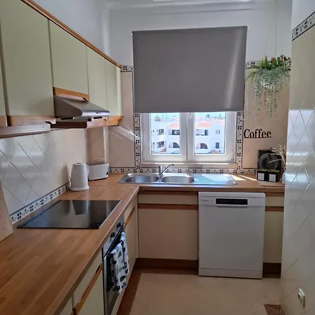 Title E Title - Oura Albufeira